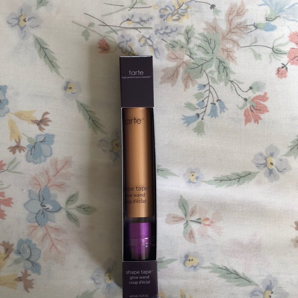 Tarte Shape Tape Glow Wand in Agleam. NIB 6ml